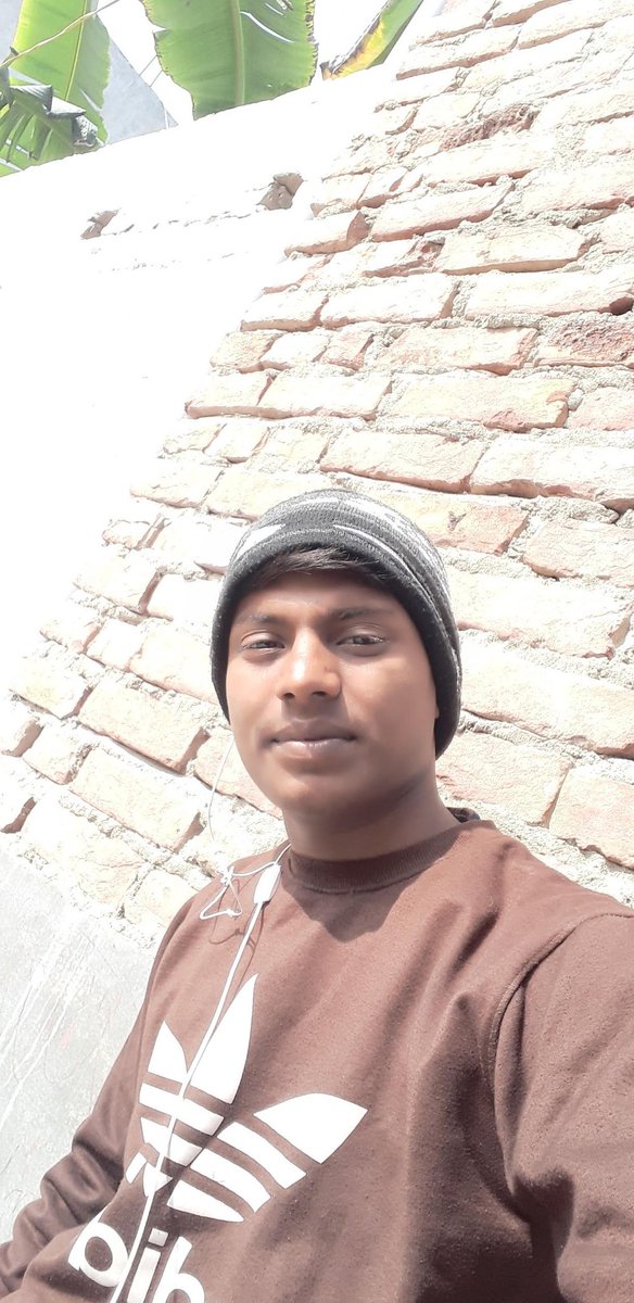 Abhishekbhagatt's tweet photo. #fake_smile🙏 https://t.co/OIgSRFu6BI