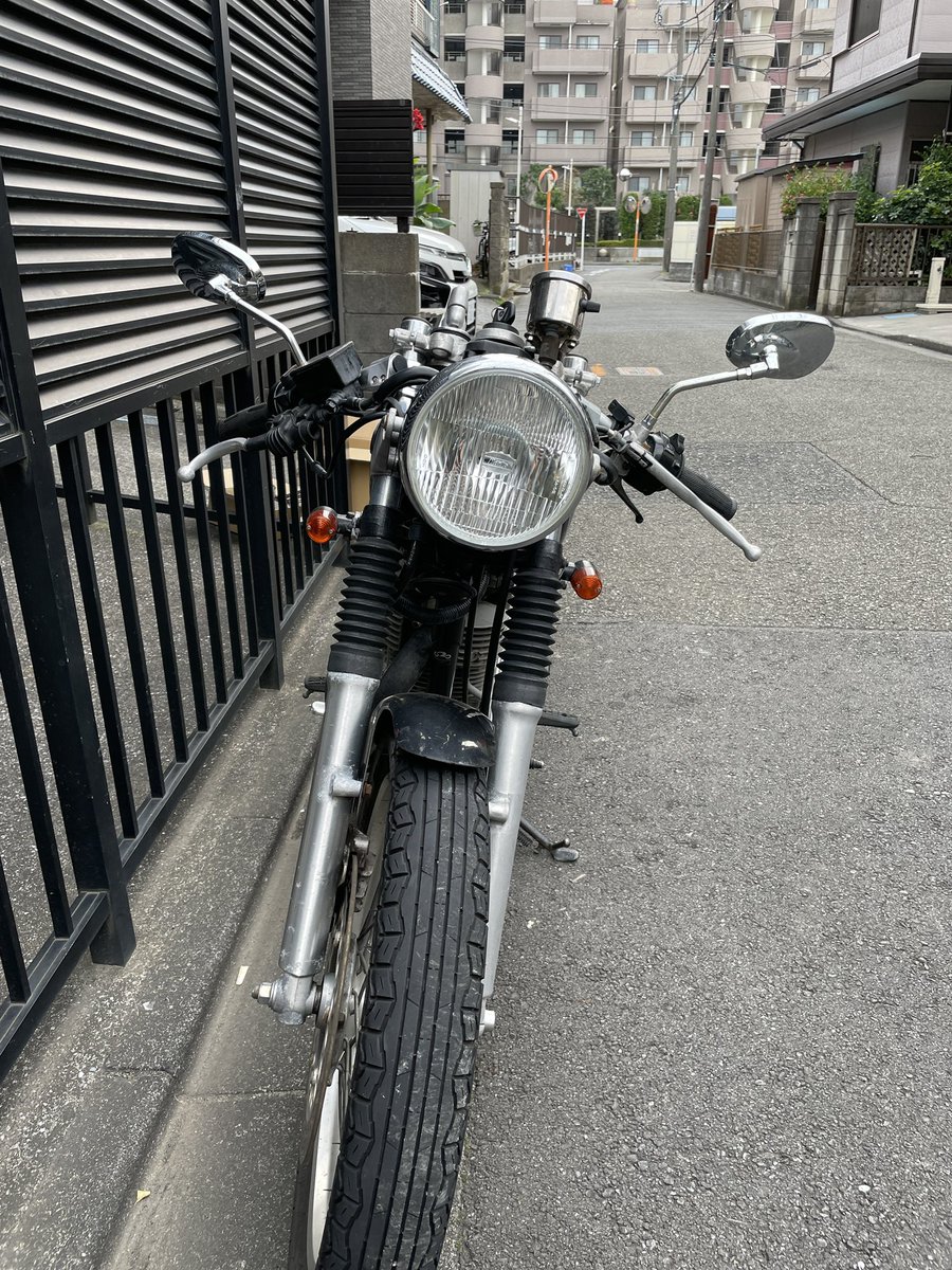 s0ta_27's tweet photo. ついにセパハンに。安物中華汎用ハンドルだけど。 https://t.co/O0hYVqhN0u