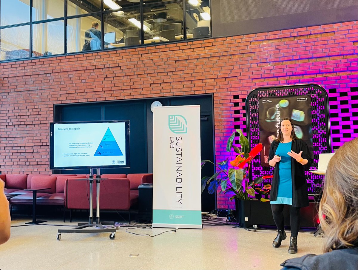 RepairResearch's tweet photo. @jessika_richter gives a presentation on legal barriers for repair #repairforfuture https://t.co/885osK6W92