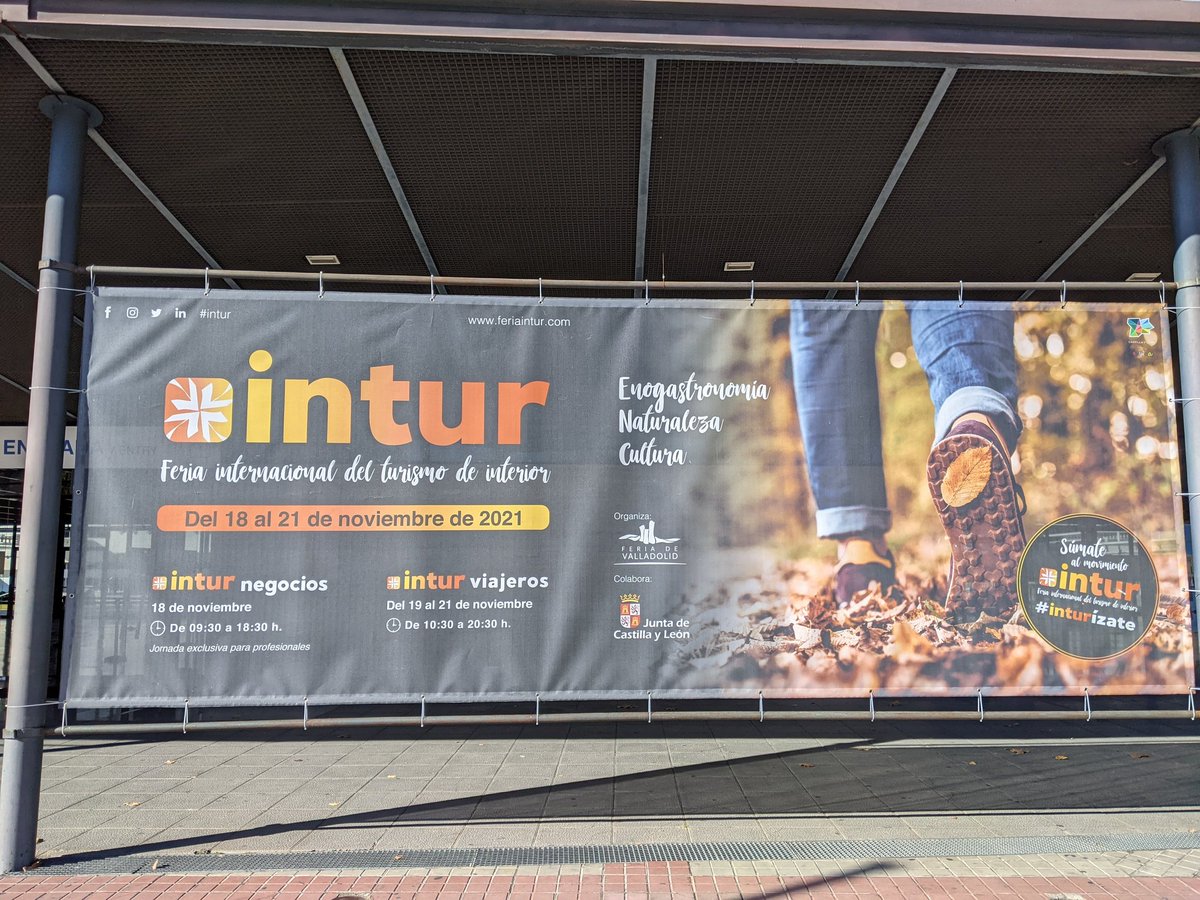 BurgosTur's tweet photo. ¡Este fin de semana te esperamos en INTUR! Volvemos a la feria internacional del Turismo Interior que se celebra en Valladolid para darte muchas razones para visitar #DestinoBurgos 😉. #NecesitasRespirar #NecesitasBurgos #Intur2021 https://t.co/hObny2SeuD