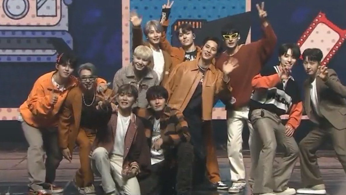 caeee_la's tweet photo. I will never get tired loving seventeen.🖤 https://t.co/NNJa0GQNEZ