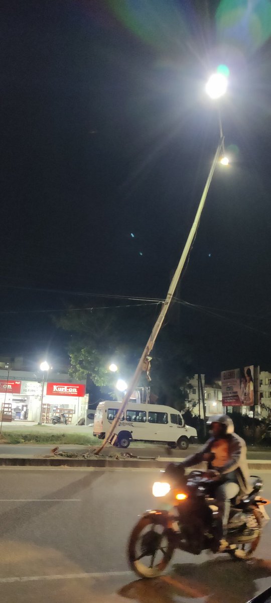 seshupmr's tweet photo. @GHMCOnline Current pole opposite Beeramguda kaman (exactly opposite Electricity office) ready to fall. Please resolve issue with prio before it creates any damage. https://t.co/WSLO1sPZbx