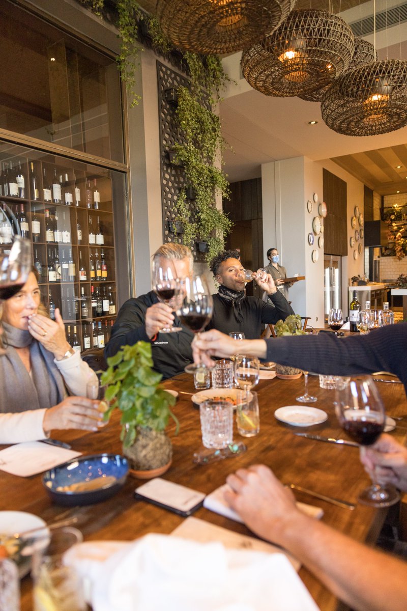 visitportugal's tweet photo. Be sure to visit this region with its breathtaking landscape recognized as World Heritage Site by #UNESCO, and its generous hospitality and fantastic cuisine. #Douro #Rout_e #visitportoandnorth #VisitPortugal https://t.co/zu59LnvYYX