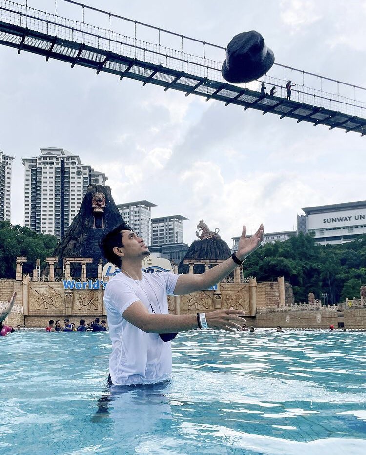 khaibahar94_'s tweet photo. selepas hujan , datangnya pelangi, selepas pelangi , datangnya kamu , 🤭🤭🤭🤭 https://t.co/2NcqKhFJhA