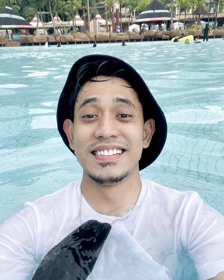 khaibahar94_'s tweet photo. selepas hujan , datangnya pelangi, selepas pelangi , datangnya kamu , 🤭🤭🤭🤭 https://t.co/2NcqKhFJhA