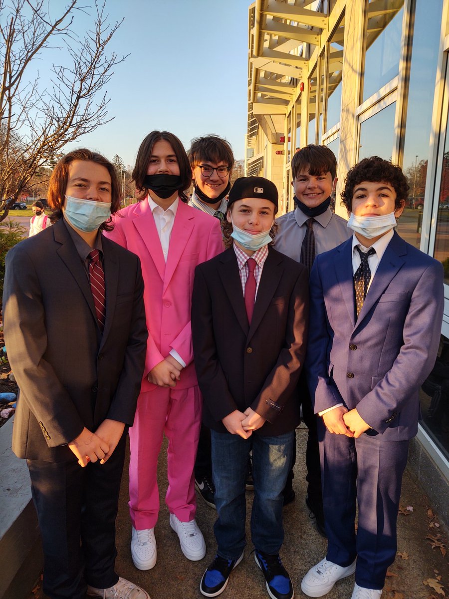 HRMS students ready to learn.