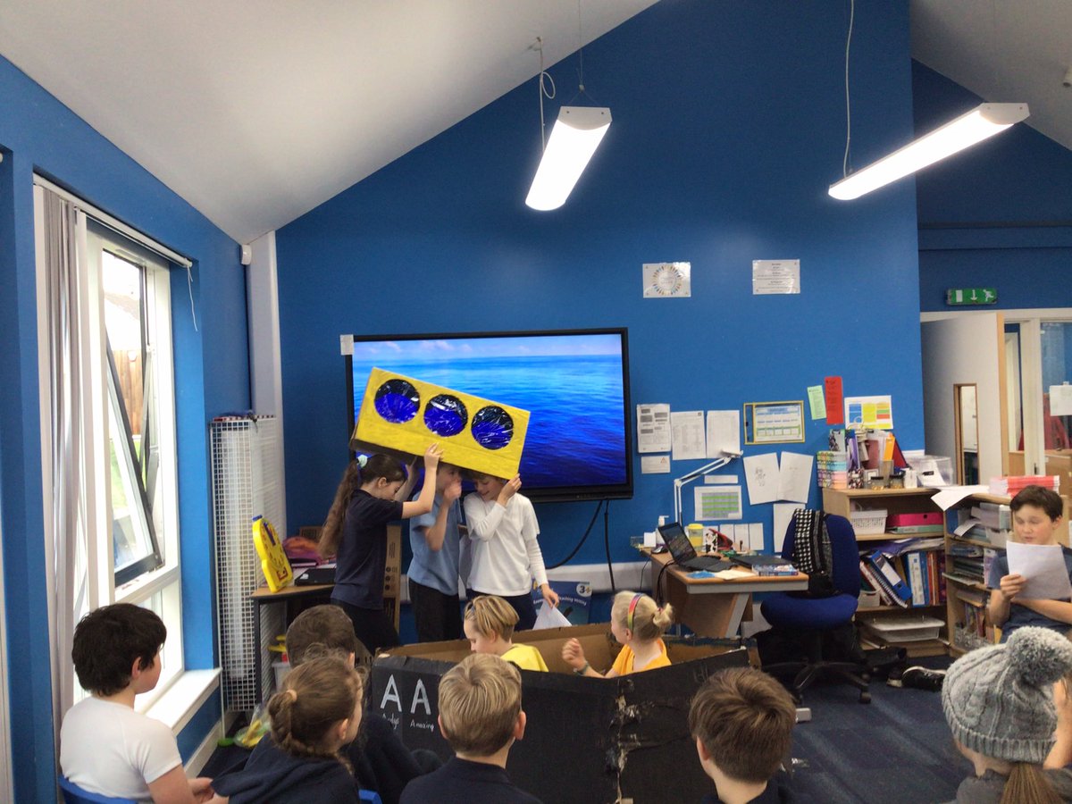 torphichen_ps's tweet photo. Primary 5/6 were treated to a performance from Primary 7 on the theme of the Mariana Trench. Learning about the different species that can be found in the underwater ecosystem #TPSLearn #UNCRC28 #PupilLedLearning #InterestBasedLearning https://t.co/rvaIiZ5UnL