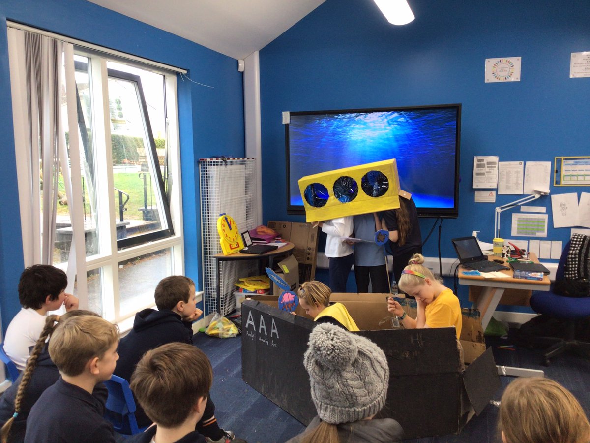 torphichen_ps's tweet photo. Primary 5/6 were treated to a performance from Primary 7 on the theme of the Mariana Trench. Learning about the different species that can be found in the underwater ecosystem #TPSLearn #UNCRC28 #PupilLedLearning #InterestBasedLearning https://t.co/rvaIiZ5UnL