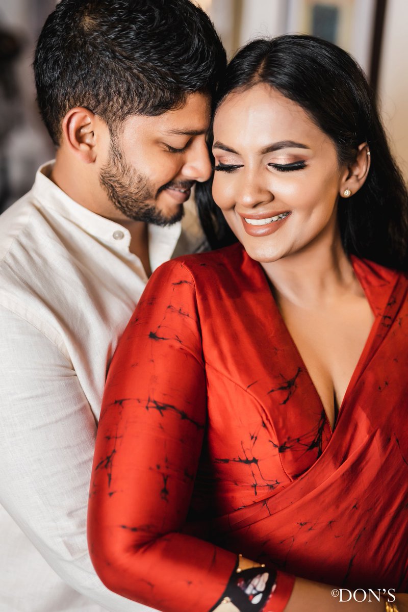 DonsDotLK's tweet photo. "You know you're in love when you can't fall asleep because reality is finally better than your dreams." 

Suwandhi ❤ Avishka

©Don's 2021 | +94715964643 | https://t.co/5hjqtjleHN

#donsdotlk #srilanka #weddingphotographer #colombo #donharithgamage #wedding
#photography https://t.co/waSM61Vc3w