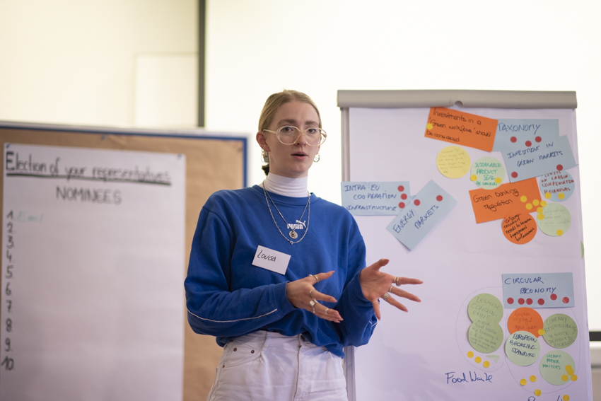 IEP_Berlin's tweet photo. After three Council Presidencies and 15 online events of our think tank, we finally gathered all #EngagEUrCouncil participants in Berlin. During two days they intensively workshopped ideas of how to tackle climate change and define Europe in the world. 

Photos: Marele Pfau /IEP https://t.co/PgUiwHYQqF