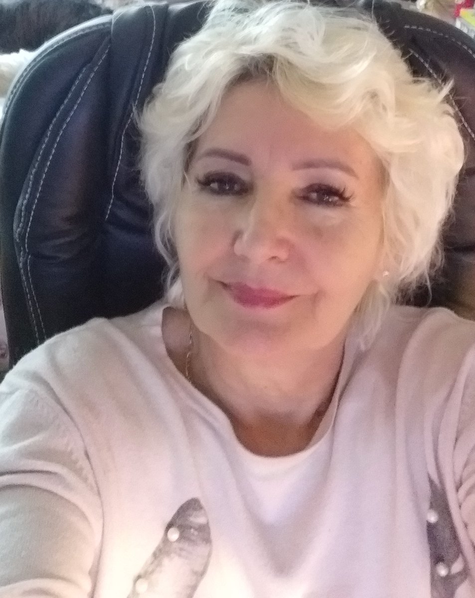 Oliwia tweet media