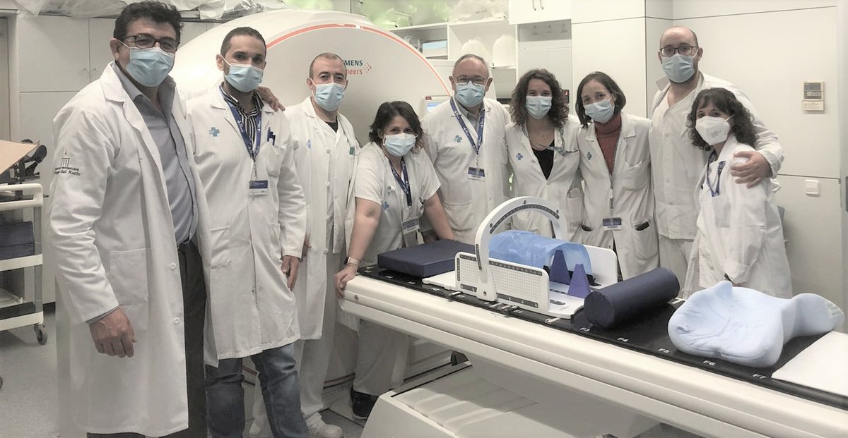 AnatgeSBRT's tweet photo. Primera instalación de #eXaKid para el proyecto STEPS (STEreotactic Pediatric System) en el Hospital @vallhebron.
El objetivo: reducir la incertidumbre geométrica en oncología pediátrica, como paso previo al lanzamiento de estudios clínicos de SBRT pediátrica. #OncoRad https://t.co/YVk4VTLWl4