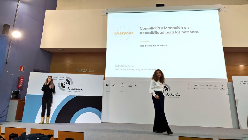 🔵 Empieza ‘La Ruta de las soluciones’ del Foro #Innovación y Conocimiento, Andalucía Origen y Destino, sobre #TurismoAccesible con <a href="/BEGARE/">Beatriz García Reyes</a>, fundadora y directora de #Everyone, especializada en auditoría, consultoría y formación en organización de actos y turismo #inclusivo.