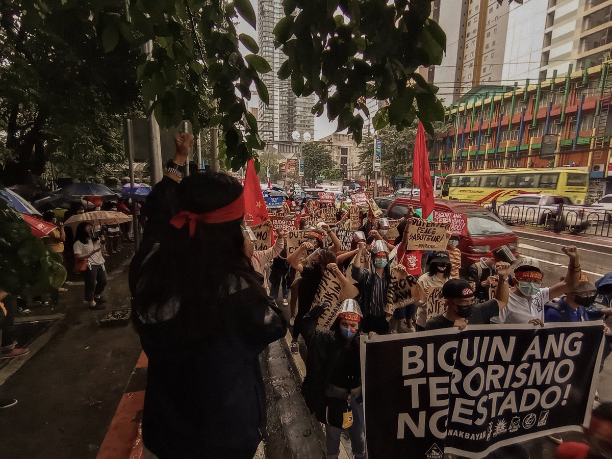 maujerie's tweet photo. KABATAAN, PAG-ARALAN ANG LIPUNAN! PAGLINGKURAN ANG SAMBAYANAN! 

SUMALI SA ANAKBAYAN!

#Anakbayan23 https://t.co/k1TeGgLVMl