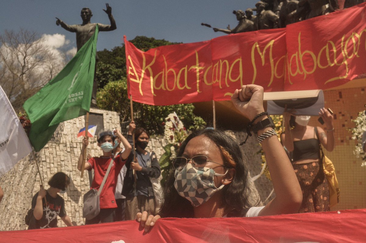 maujerie's tweet photo. KABATAAN, PAG-ARALAN ANG LIPUNAN! PAGLINGKURAN ANG SAMBAYANAN! 

SUMALI SA ANAKBAYAN!

#Anakbayan23 https://t.co/k1TeGgLVMl