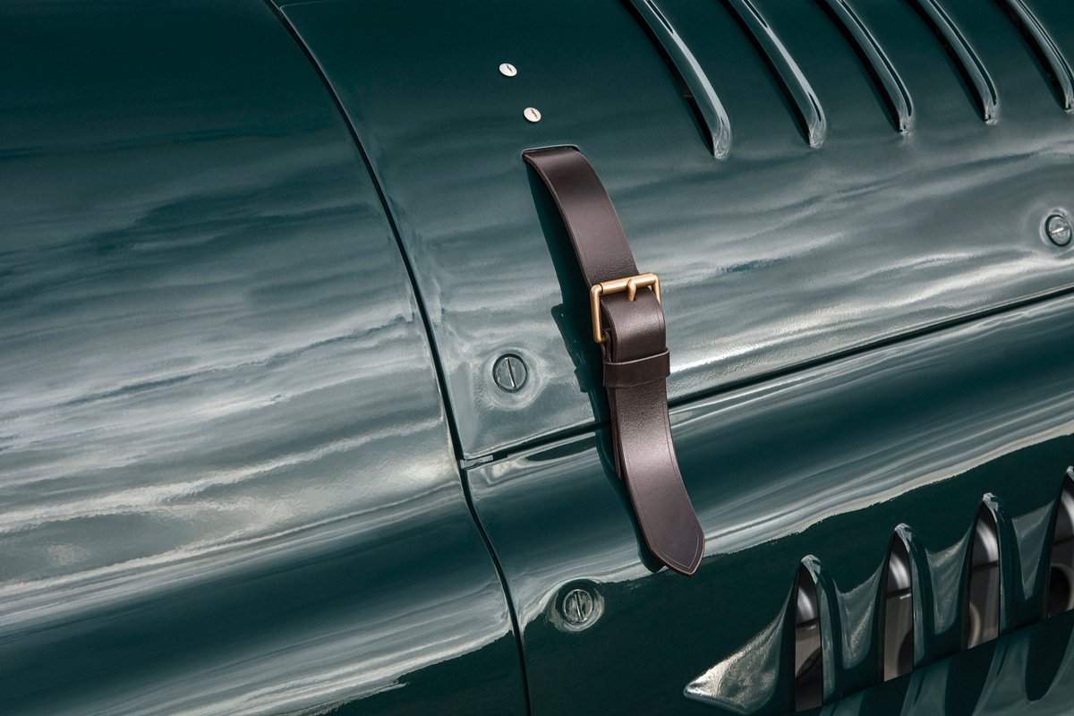 inspire_auto's tweet photo. Earlier this year we were asked to produce bonnet straps for the new BRM V16 being built.  

Handcrafted using traditional methods we used Dark brown leather and brass roller buckles as it would have been on the original V16. A real privilege to have our part in motoring history. https://t.co/Y6TrEknDOW