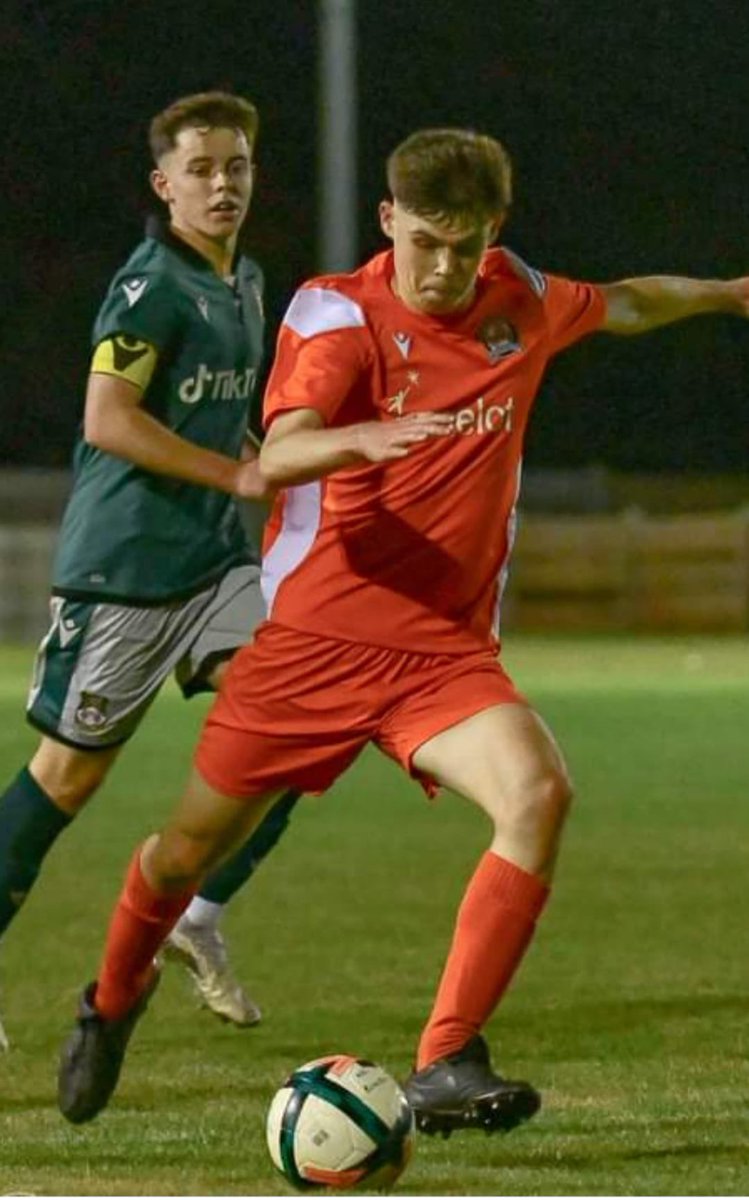 PTM Sports (@ptmsports_) on Twitter photo βοΈAlex McLoughlinβοΈ
17yo <a href="/alexmcloughlin0/">Alex Mcloughlin</a> is a strong, skillful and creative midfielder playing for AFC Blackpool U18s in the NW youth alliance and is also on loan at Blackpool Wren Rovers who play in the West Lance Premier League βοΈ
This seasons stats -
Games - 21
Goals - 5 βοΈAlex McLoughlinβοΈ
17yo <a href="/alexmcloughlin0/">Alex Mcloughlin</a> is a strong, skillful and creative midfielder playing for AFC Blackpool U18s in the NW youth alliance and is also on loan at Blackpool Wren Rovers who play in the West Lance Premier League βοΈ
This seasons stats -
Games - 21
Goals - 5
