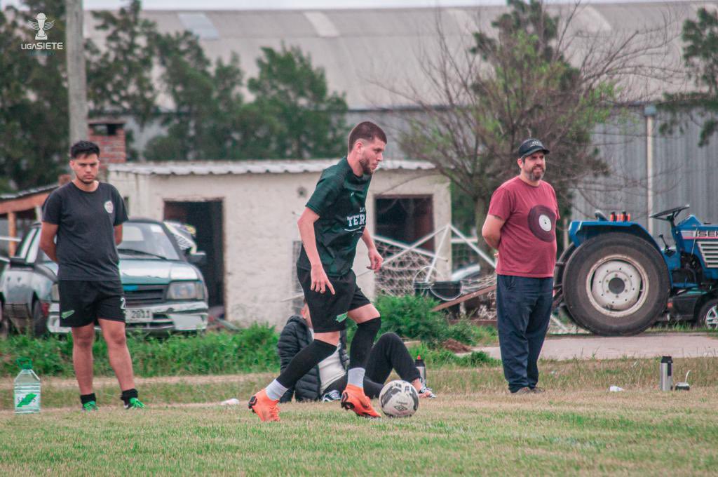 PlantonsFc's tweet photo. 📸 Fecha 3 🆚 Liverbeach 

➕3️⃣ https://t.co/6tKp7vUP4Z