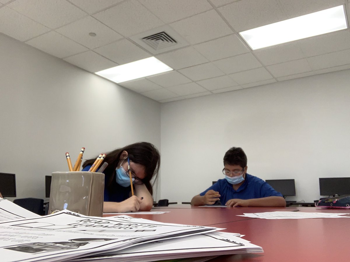 SArostegui_JDS's tweet photo. Grateful for the opportunity to work one on one with our dragons that face academic and attendance challenges! This year we need to embrace our scholars even more! #smallgroupswork #dragonsleadwithheart #teamsisd @JDrugan_PK8 https://t.co/GNIa6qMhu9