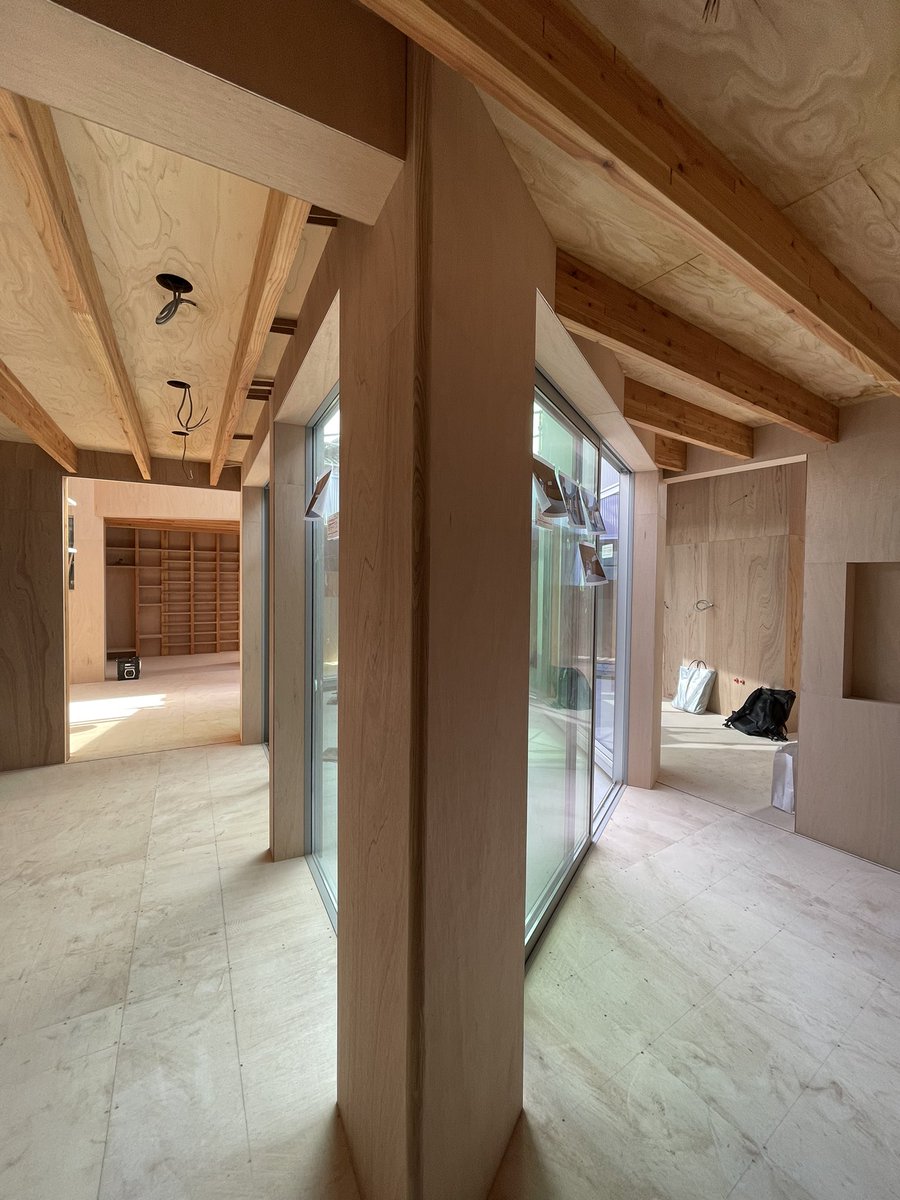 t_kuzushima's tweet photo. 西尾市の住宅、大工工事ほぼ完了。
#Hhouse https://t.co/u6xVKNRbg9