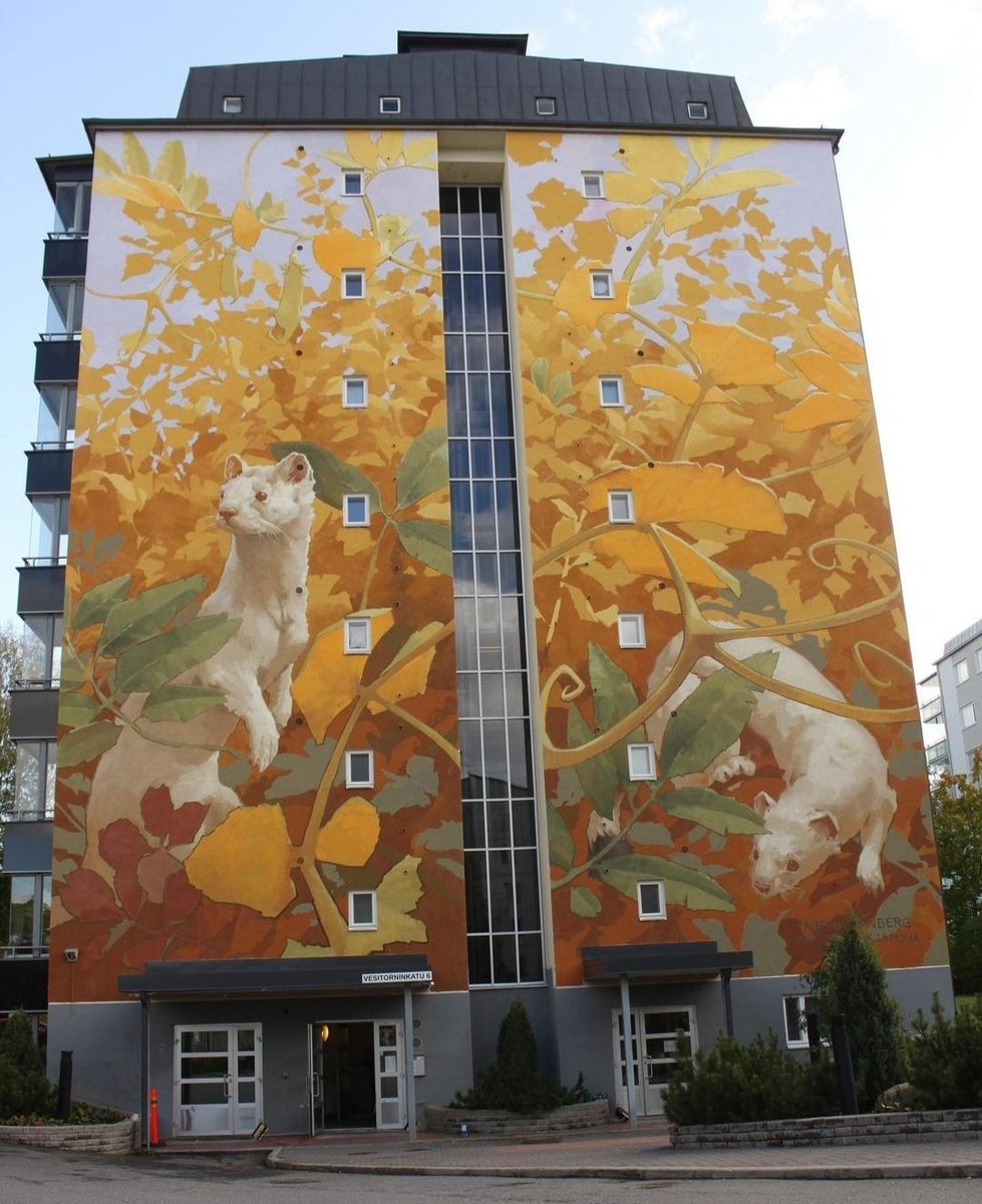 MolinaStreetArt's tweet photo. 'Väärät vermeet' by Finnish Taneli Stenberg & Anetta Lukjanova for Upeart Festival 2019 in Mikkeli, Finland #tanelistenberg #anettalukjanova #upeart #mikkeli #streetart #lamolinastreetart 📷 via artist https://t.co/MUO5lNHWdS https://t.co/xGRADX9JTF