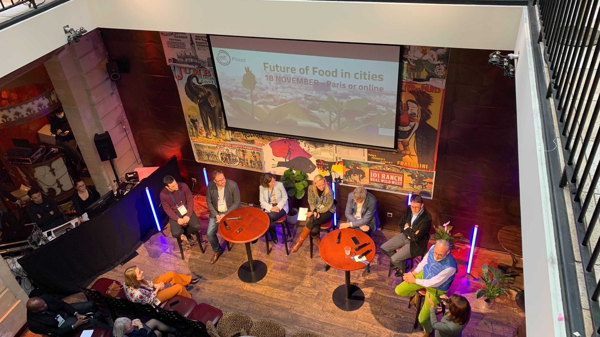 ConnectingFood_'s tweet photo. 🌍 Located at their new French Hub in Paris, #EIT Food Partners shared their experience working with @EITFood at the “Future of Food in Cities” event 

📸 Here are some pictures of our co-founder, Maxine Roper, representing #ConnectingFood

#blockchain #startup #tech #Paris #food https://t.co/AMKlYrQQXH
