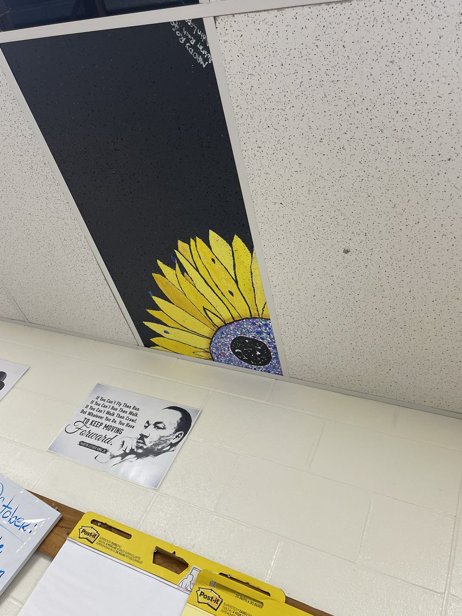 MrsHMathChem's tweet photo. Newly painted ceiling tile from my amazing students @CNEHighSchool Thanks to the hard work of our ART Dept! https://t.co/OEGLhEpZKe