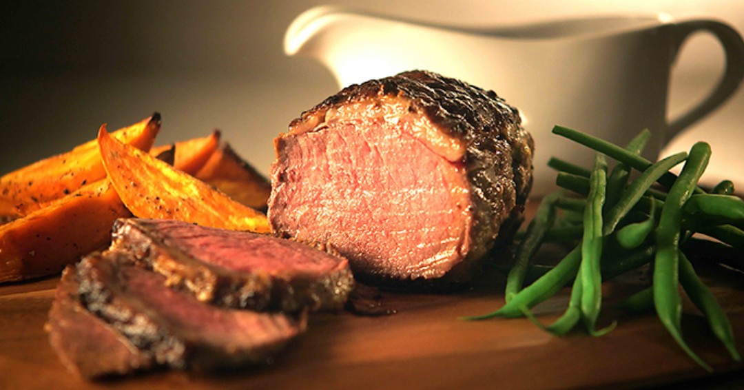 NewittsofThame's tweet photo. When Roast Beef tastes this good (and it's table ready in under an hour) why wait until Sunday?
Call in and shop with us today, we've got the best Beef for miles around!
#MiniRoast #HerefordBeef #Thame #ShopLocal https://t.co/u7WseniD2H