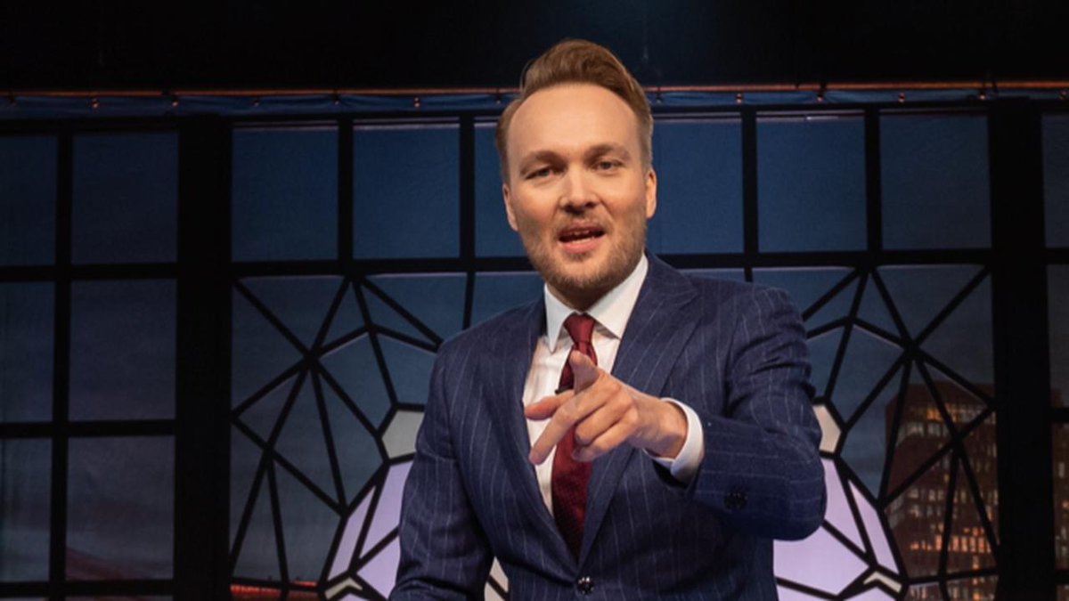 Boeken_Lezen's tweet photo. Mocro Maffia-maker bewerkt bestseller Arjen Lubach tot vierdelige serie. Lees het hier: https://t.co/s3Np3R6vsk #MocroMaffia #Luback #IV #thriller #serie #BobbyBoermans #ArjenLubach #verfilming https://t.co/D3xHGwKQyV