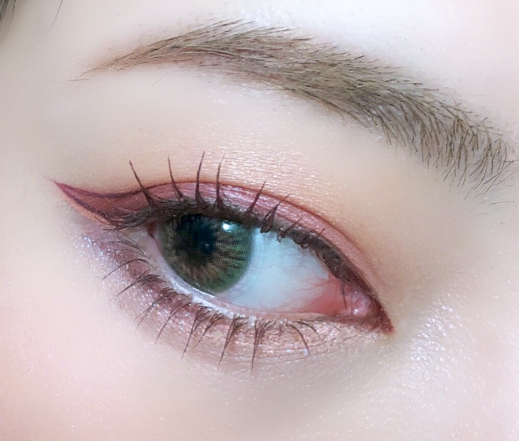 om4_f's tweet photo. M･A･C X L COLLECTION アイシャドウ https://t.co/SIovoEfwy6