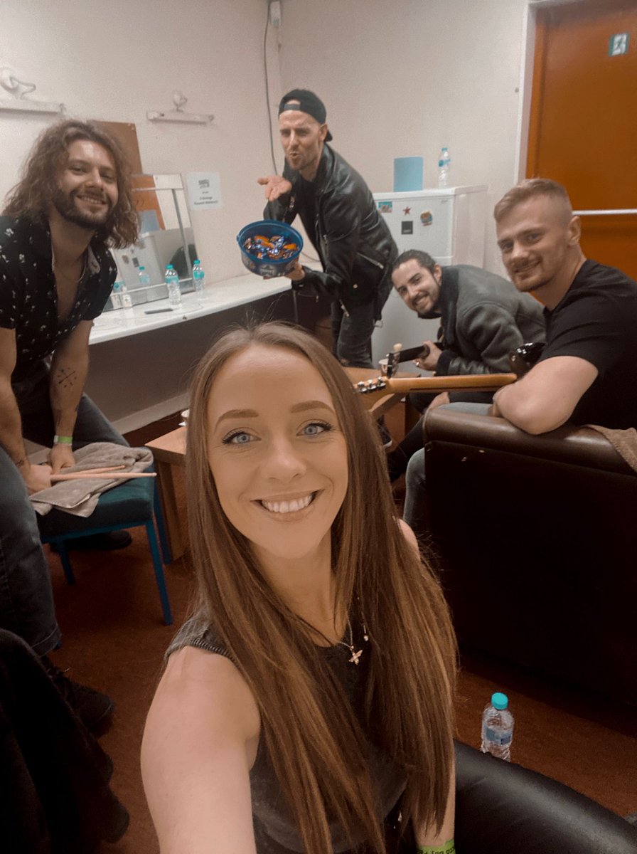 Edenthorn tweet media