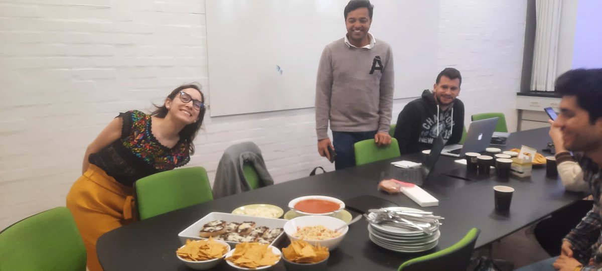 aldo369369369's tweet photo. #TeamBioEngine group meeting 2/2021: Daniella one of our intern students gave a talk about Mexican culture, while hosting a wonderful breakfast with nachos and other cool culinarily secrets from her home-town. Daniella is working on new #SiPo sensors. @DTU_HealthTech  @DTUtweet https://t.co/yvVEVV6Jxw