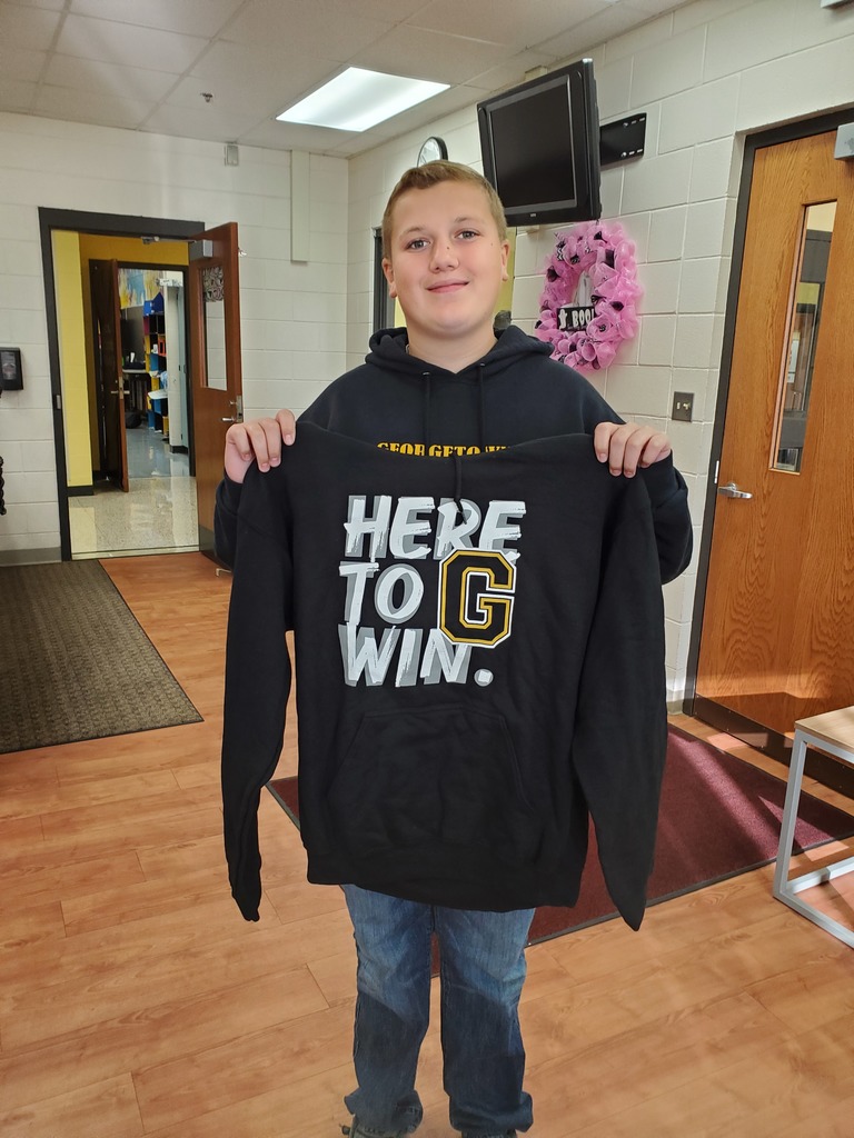 GEVSD's tweet photo. Congratulations to these students that won a raffle prize on behalf of the the EYES program, a partnership with Brown County Juvenile Court. #IgniteInspireInstill https://t.co/jWwd2Sm0ey