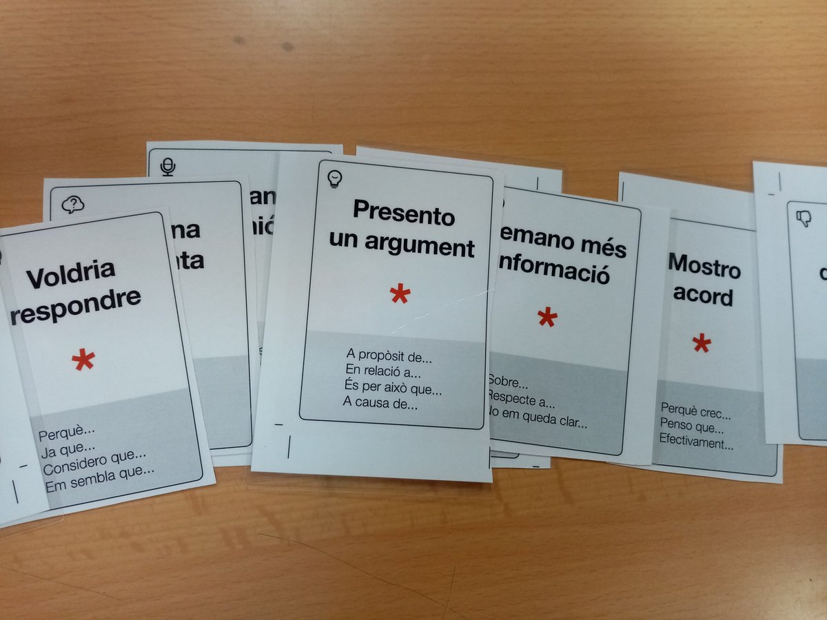 REDVilamajor's tweet photo. Sabem com intervenir en un debat? Respectem el torn de paraula😥😥?  Tot això ho hem après amb les nostres targetes de debat🤩👏🏻! Amb l'activitat "A debat, convencem!" Ja estem preparats per a una tertúlia periodística! @INS_Vilamajor  @AvuiVila_Noelia  #3rESO @JuniorReportRED https://t.co/FivMdNm3kM