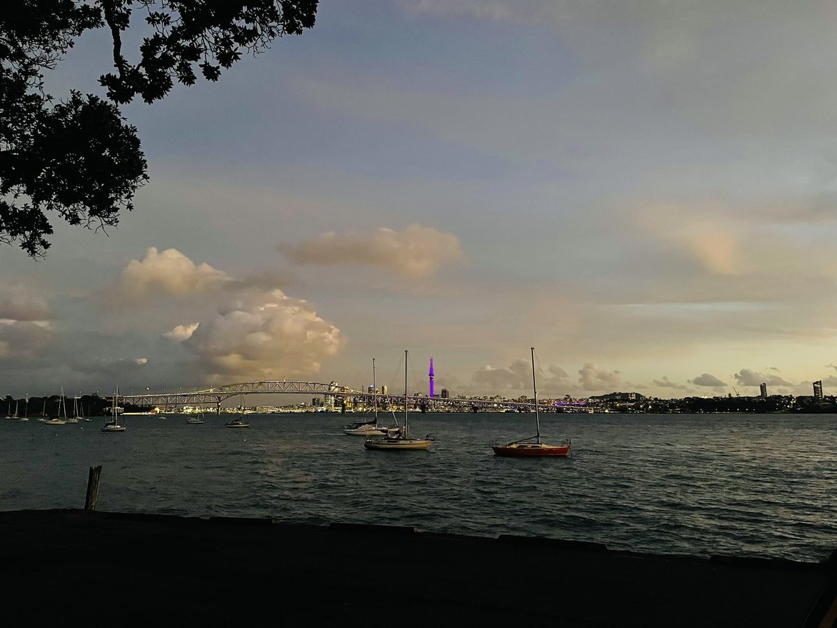 oddbodpics's tweet photo. That’s a wrap 🌆 https://t.co/dRrf1UV0Ap