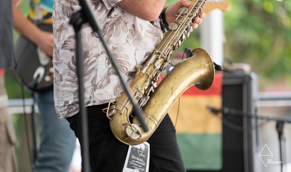 FestNoroesteEG's tweet image. Sintes o seu 👂 son, invade todo o teu ser, e o resto xa é pura fantasía. 

Os días de #NoroesteEstrellaGalicia son ✨ máxicos.

#SomosNoroeste🌊

@estrellagalicia @ConcelloCoruna @MundoHR