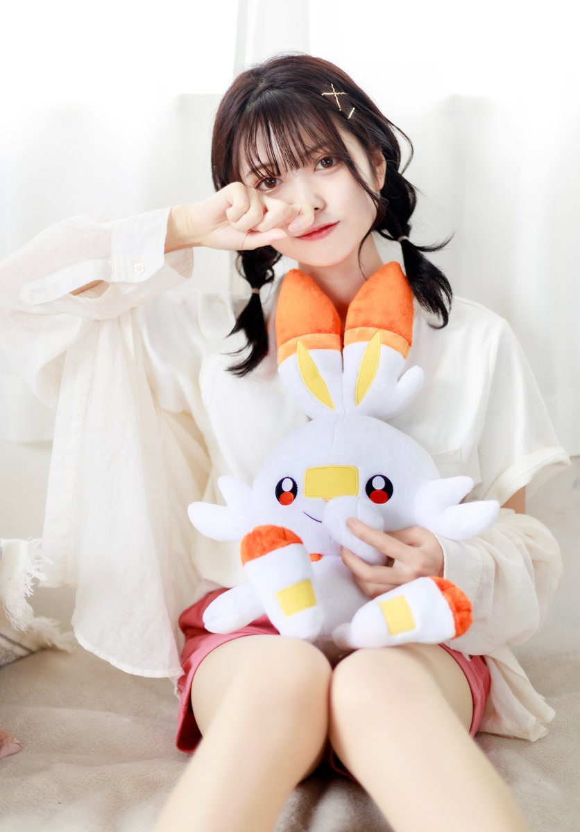 なあが tweet media