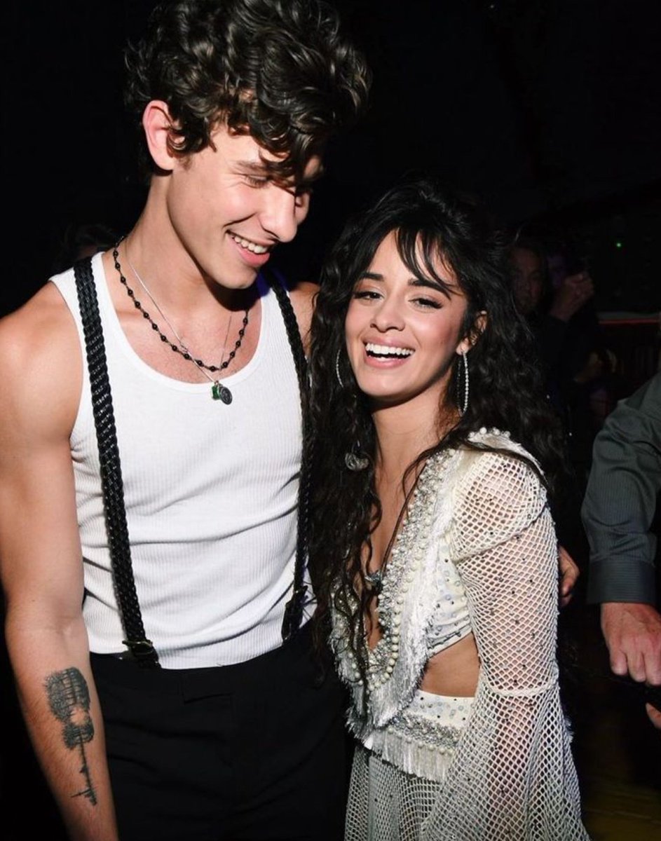 Shawniiees's tweet photo. thanks for all shawn mendes &amp; camila cabello 🖤 https://t.co/X5Q9QDncyC