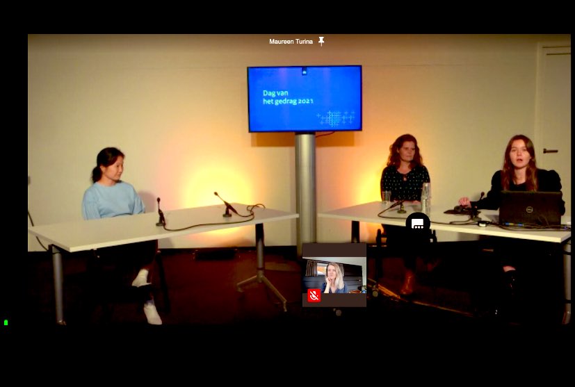 Nu sessie #dvhg21 <a href="/InspiretoAct_nl/">Karin Bongers</a> over onze mooie pilot #druktespreiden #supermarkt, waar we zorgden voor minder piekdrukte! Daardoor makkelijker 1,5 meter afstand #coronamaatregelen