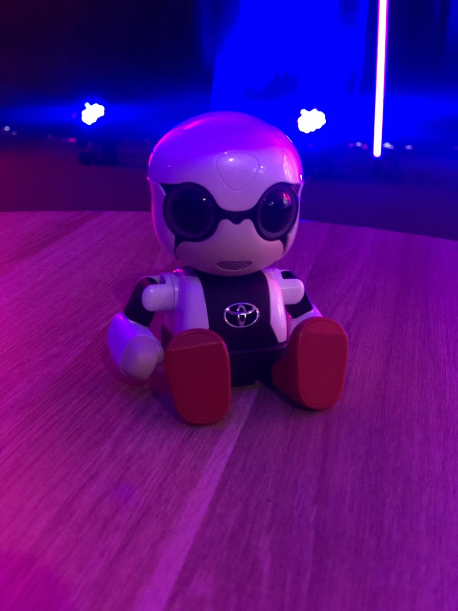 ai_boost_lt's tweet photo. Our next guest patiently awaits for his turn.
#AIBoost2021 https://t.co/PZR9DkaE0i