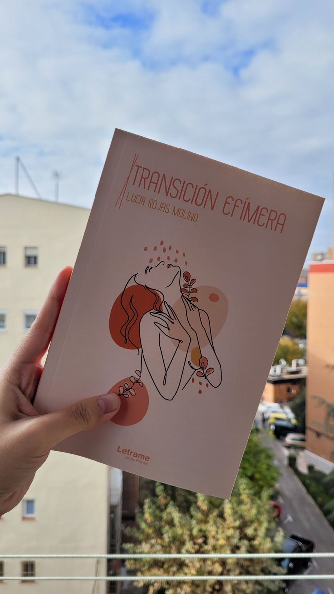 serendiluu's tweet photo. 💫acabo de publicar mi primer poemario, consta de 3 fases (Eterno dolor, Recomposición complicada y Creencia pacífica) y detrás de él hay años de trabajo💫

sería genial si me dais RT y difusión, si estáis interesadxs en comprarlo podéis escribirme por md y os doy más información https://t.co/GDY7XTZPdI
