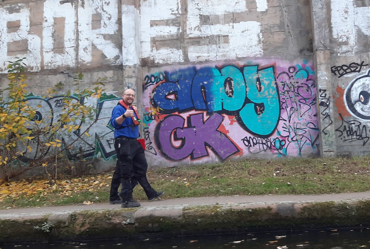 TheSource_CRT's tweet image. Always good to see colleagues on the bank! #waves