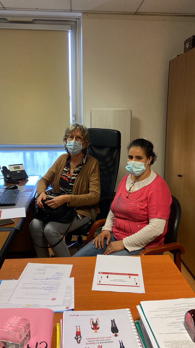 HandicapFO's tweet photo. Zahra et Anne en #DuoDay2021 https://t.co/jRB1krbcpu