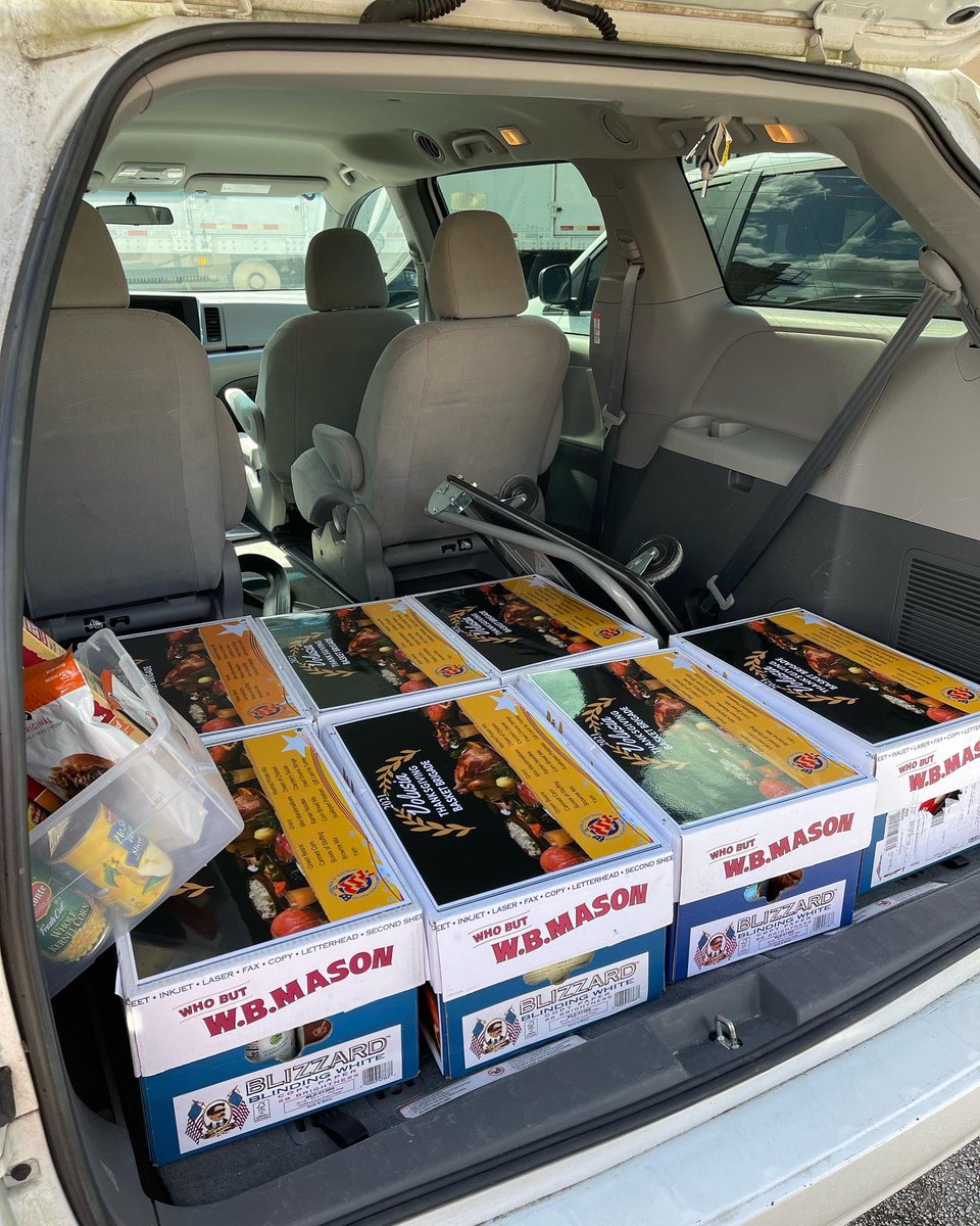 vcelections's tweet photo. Our staff set a goal to compile 5 boxes for the Volusia Thanksgiving Basket Brigade. We surpassed that goal & collected 7 boxes of food.
When communities work together, positive differences can be made.
#VolusiaCounty #BasketBrigade #TurkeyHeroes #ConstitutionalOfficers https://t.co/DxOLh3Ma9q
