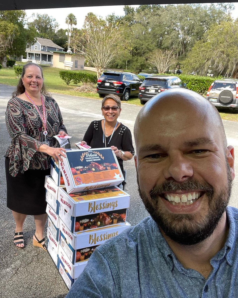 vcelections's tweet photo. Our staff set a goal to compile 5 boxes for the Volusia Thanksgiving Basket Brigade. We surpassed that goal & collected 7 boxes of food.
When communities work together, positive differences can be made.
#VolusiaCounty #BasketBrigade #TurkeyHeroes #ConstitutionalOfficers https://t.co/DxOLh3Ma9q