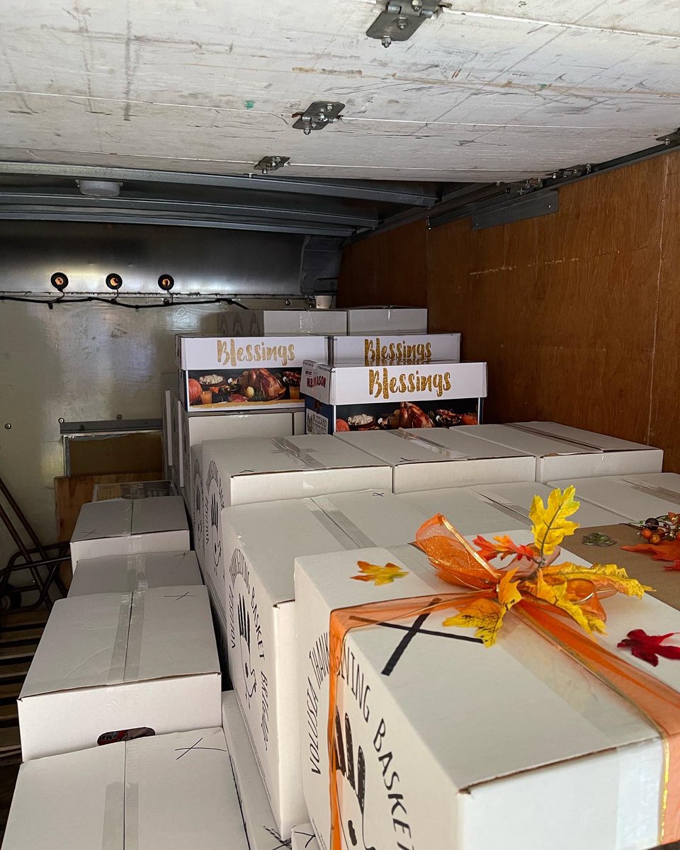 vcelections's tweet photo. Our staff set a goal to compile 5 boxes for the Volusia Thanksgiving Basket Brigade. We surpassed that goal & collected 7 boxes of food.
When communities work together, positive differences can be made.
#VolusiaCounty #BasketBrigade #TurkeyHeroes #ConstitutionalOfficers https://t.co/DxOLh3Ma9q