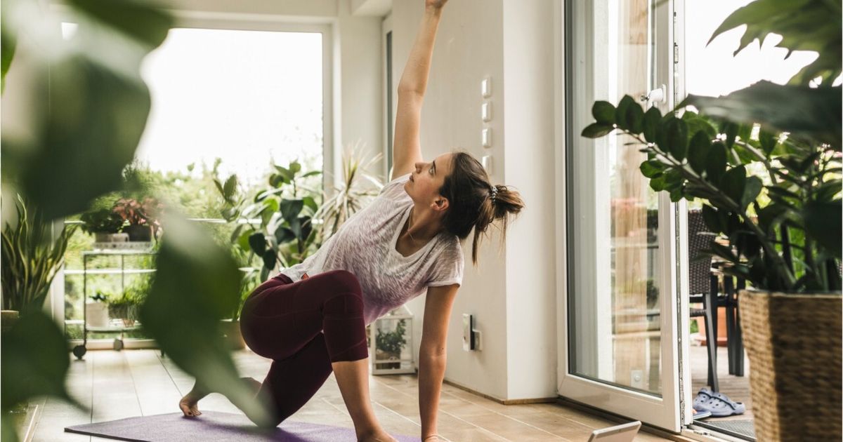 Presse:  HIIT trifft auf Yoga: Dieses Workout verbrennt Kalorien und macht beweglich - BUNTE.de dlvr.it/SCl6Tb
