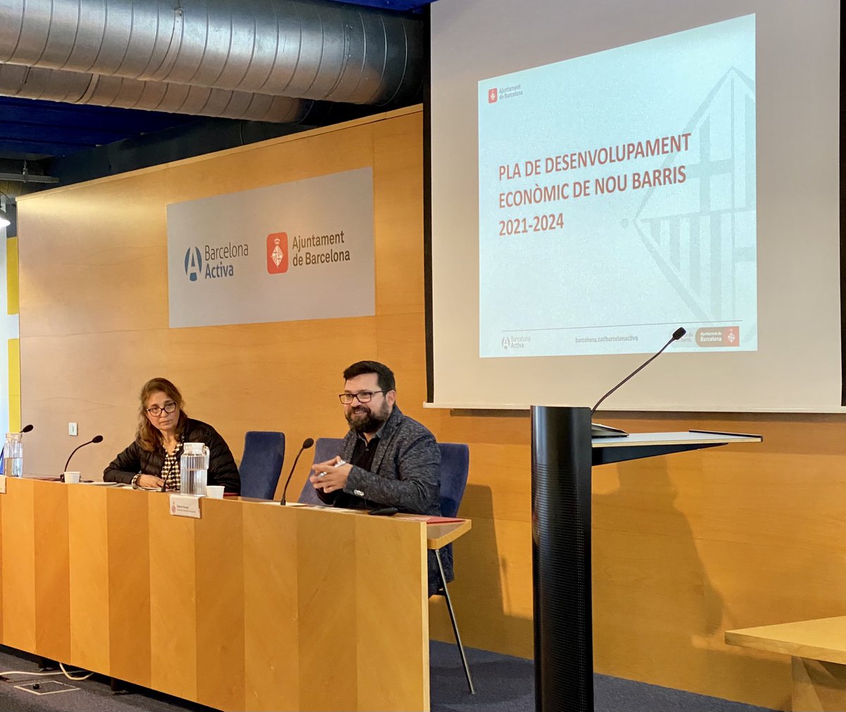 davidmilletbas's tweet photo. Avui i demà condueixo les II Jornades de desenvolupament econòmic local de Nou Barris. Escoltant i aprenent de @saraberbels @felixortega @estelabo i @Bcn_NouBarris #9BEconomia #ForumNouBarris https://t.co/uI5PhUxQCA