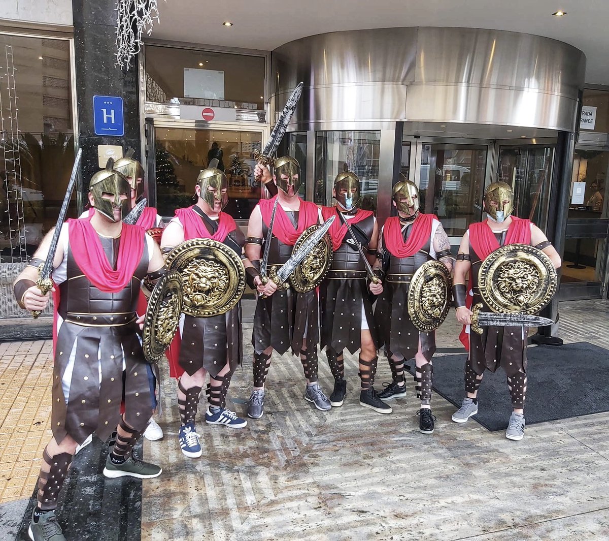 Sol Pelicanos Ocas tweet media