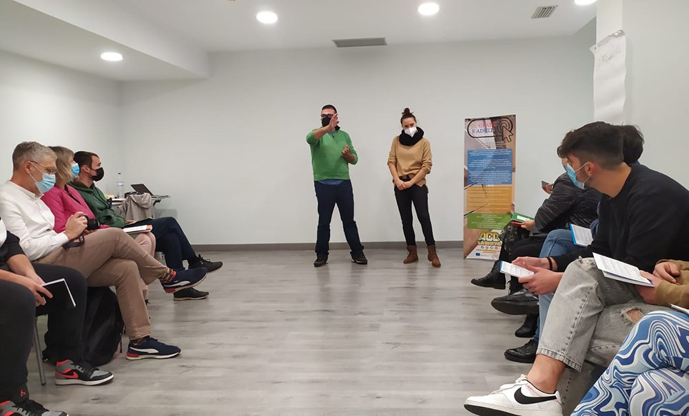 ied_europe's tweet photo. 🔎A sneak peek at #upgrade_e_adults' #TrainingActivity that was held in Spain! 

During the training, the participants learned about #ICT trends &amp; the new era that the pandemic brought in which all people should be digitally literate.  

ℹ https://t.co/bBt5s58uqx

#iED https://t.co/7PLCVfj0De